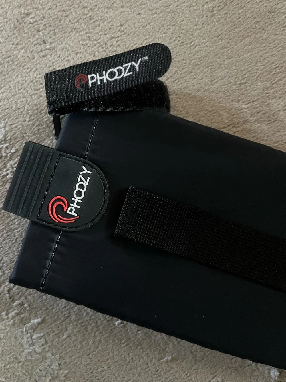 Phoozy XP3 Series Thermal Capsule Large Phone Sleeve - Black